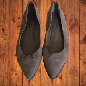 Treasure & Bond KYLEE Women's Size 8M Tan Suede Flats Slip On Shoes Neutral